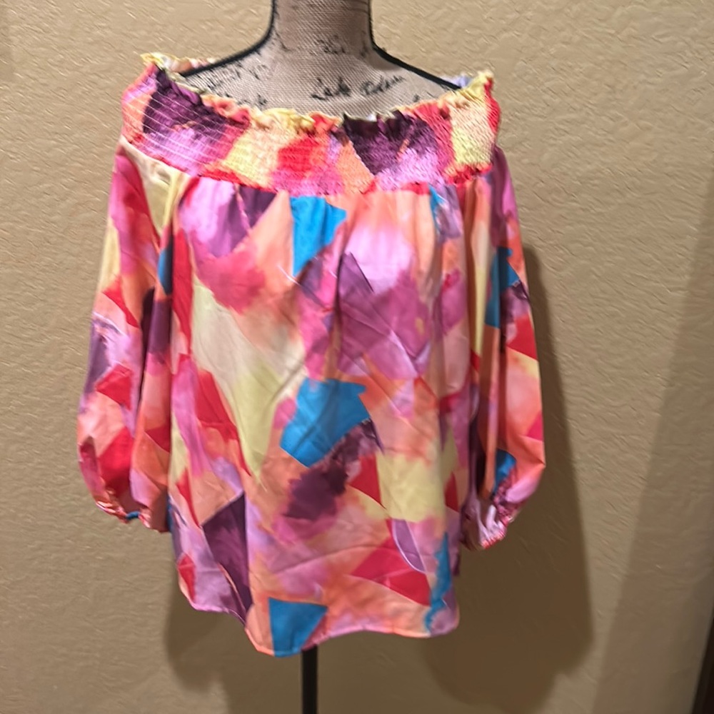 Mundefeis off shoulder, 3/4 sleeve, colorful top, XL, NWT | offer in description